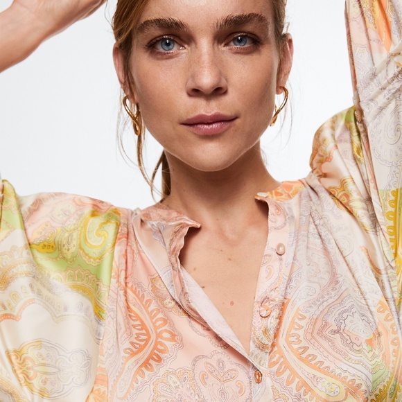 Paisley Print Blouse - Multicolor - Picture 3 of 9